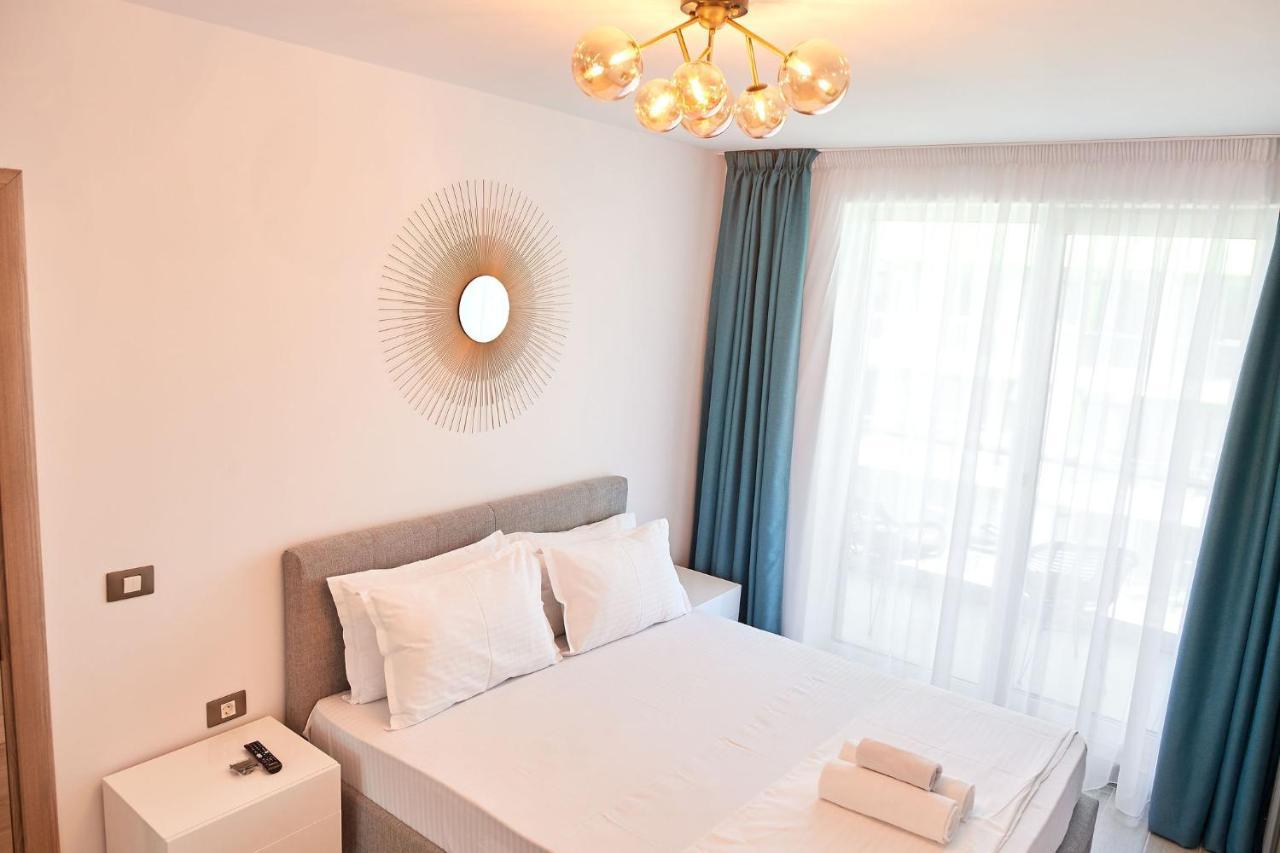 דירה Mimosa Luxury 161 N Pool Năvodari